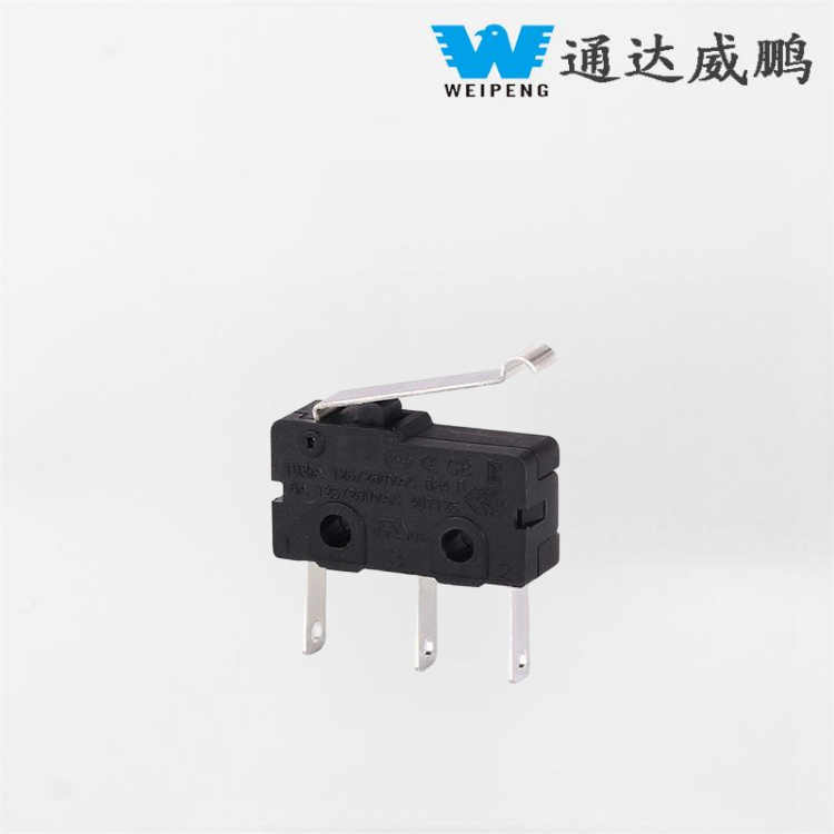 Kiçik tozdan keçirməyən üç qütblü keçid