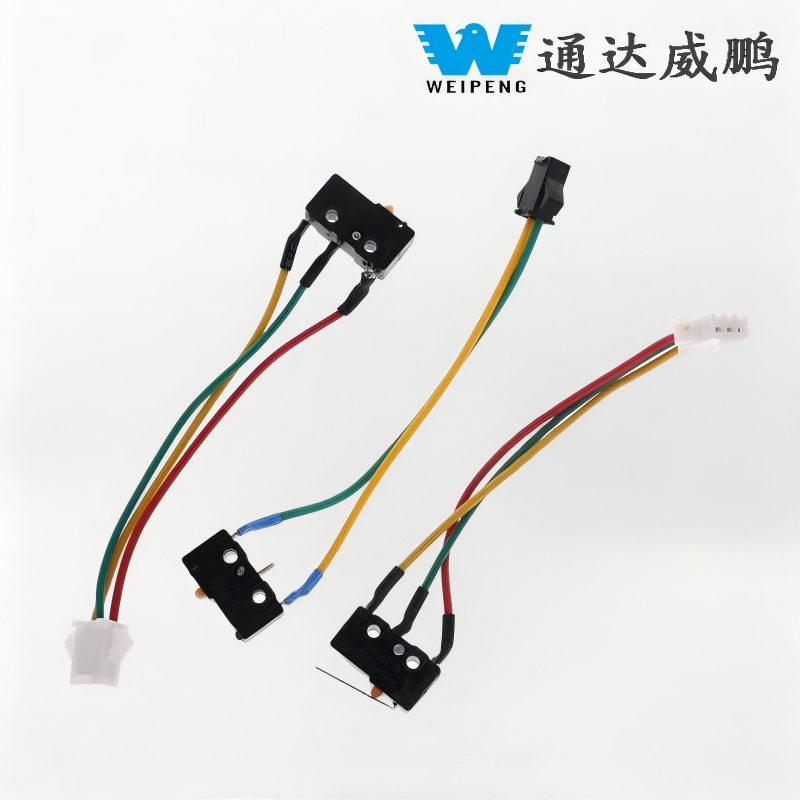 Üç sətirli nəbzi alovlandırıcı açarı